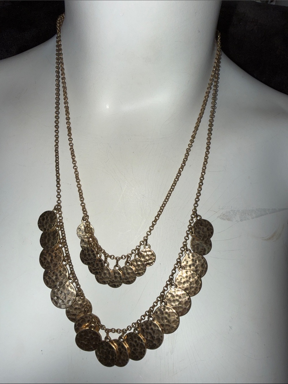 Banana Republic Gold Layered Hammered Disc Necklace - Picture 1 of 2